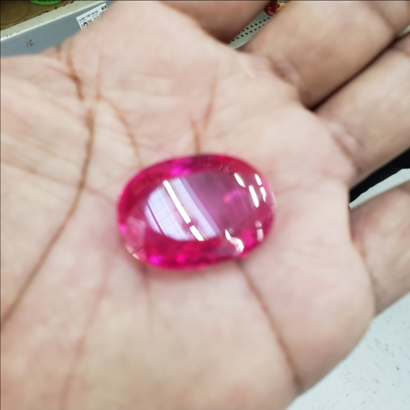 Ruby gemstone - Picture 14 of 15